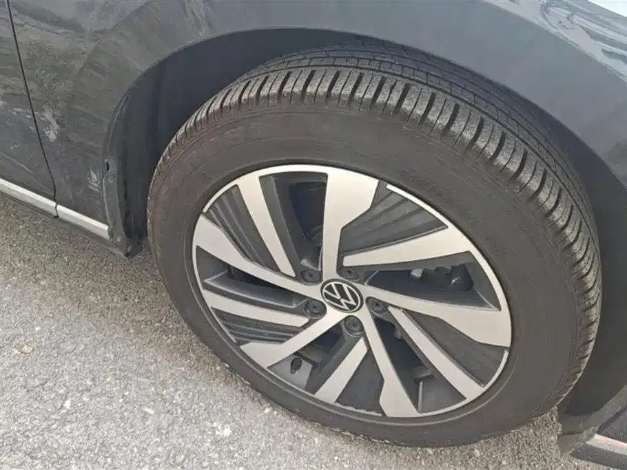 Volkswagen Magotan GTE PHEV 2023 из CN, фото 8