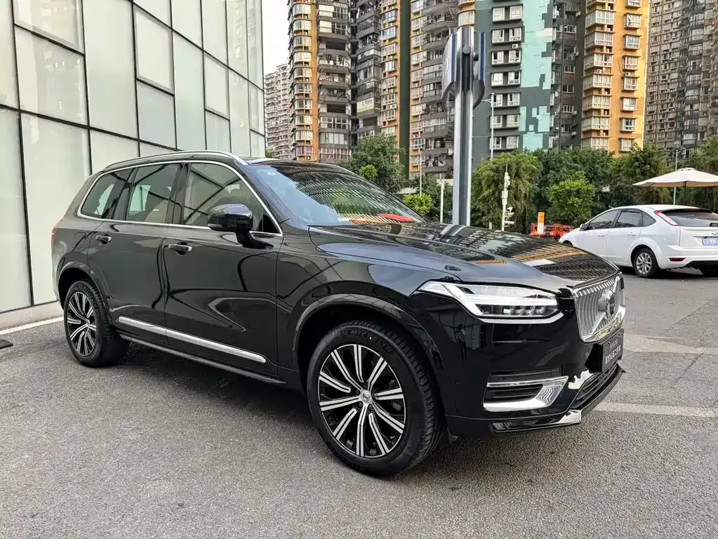 Volvo XC90 2023 из CN, фото 8