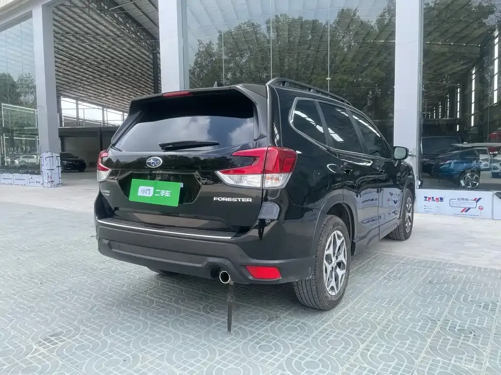 Subaru Forester 2022 из CN, фото 7