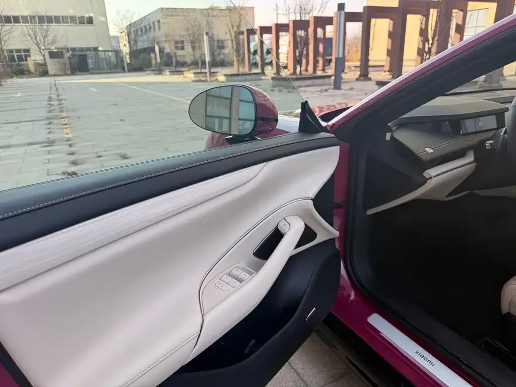 Xiaomi SU7 2025 из CN, фото 4