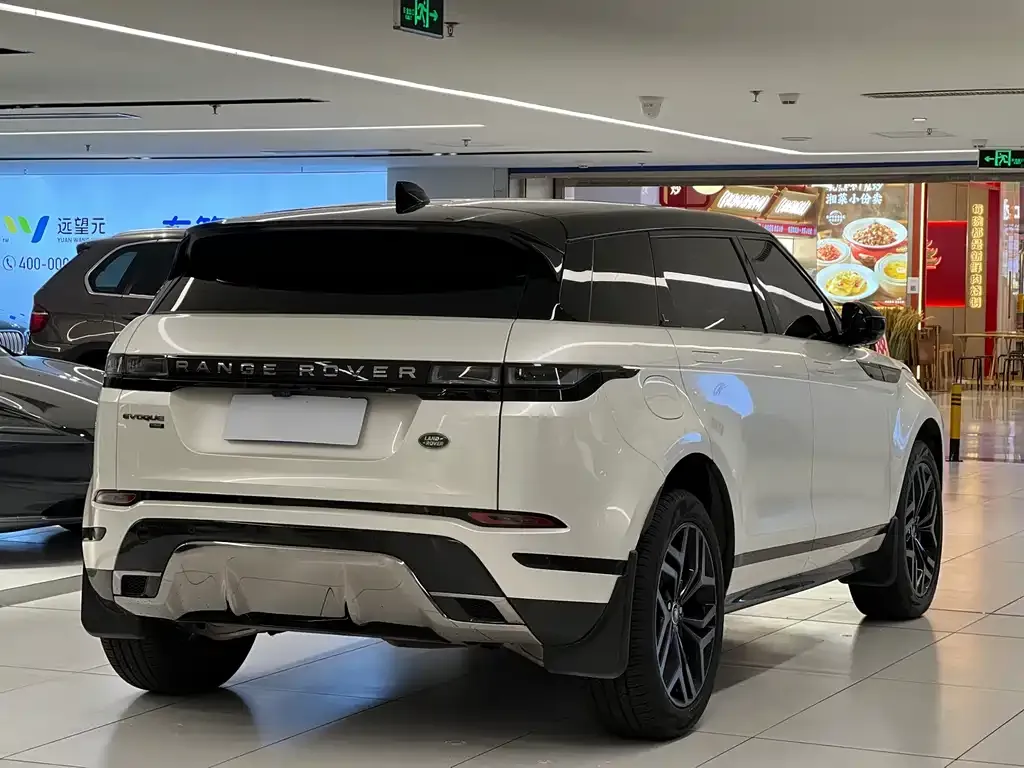 Land Rover Evoque 2023 из CN, фото 2