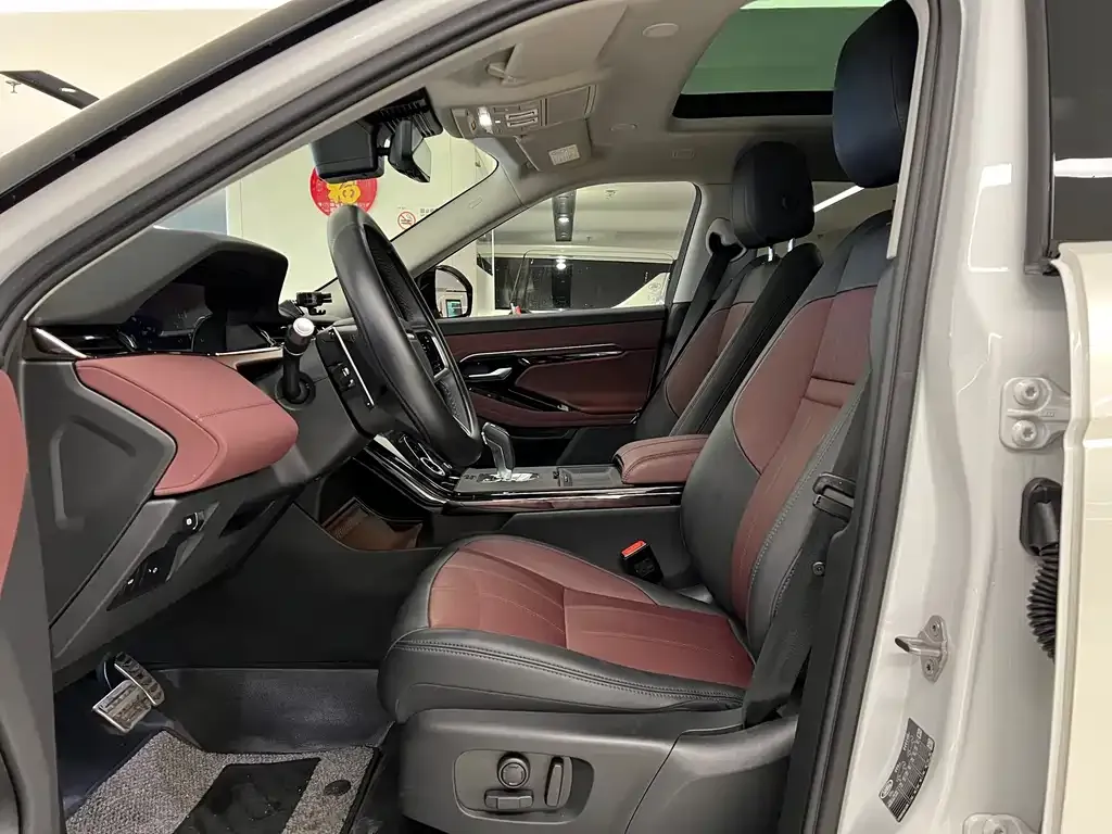 Land Rover Evoque 2023 из CN, фото 8