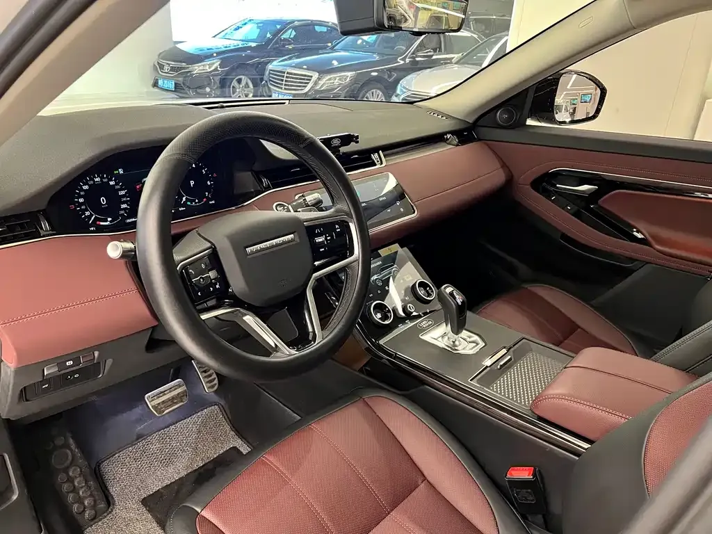 Land Rover Evoque 2023 из CN, фото 7