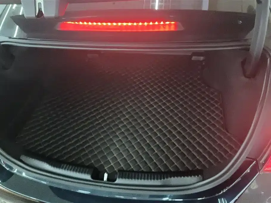 Mercedes-Benz C-Class 2024 из CN, фото 10
