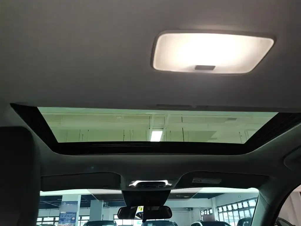 Toyota Frontlander 2024 из CN, фото 8