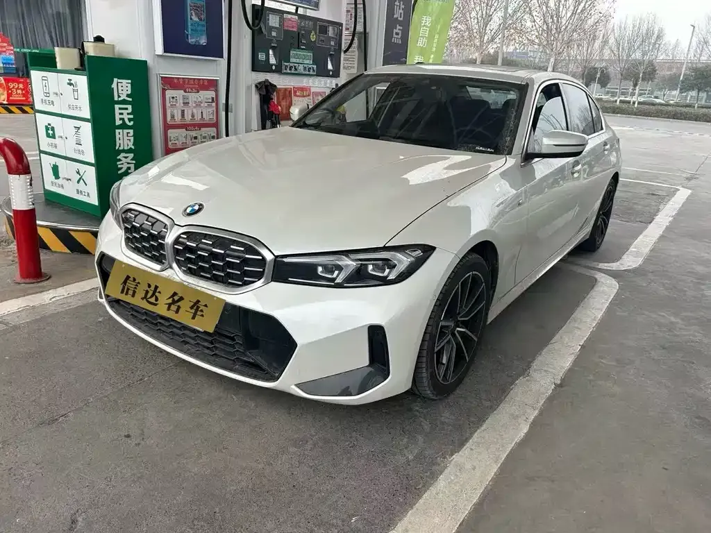 BMW 3 Series 2024 из CN, фото 1