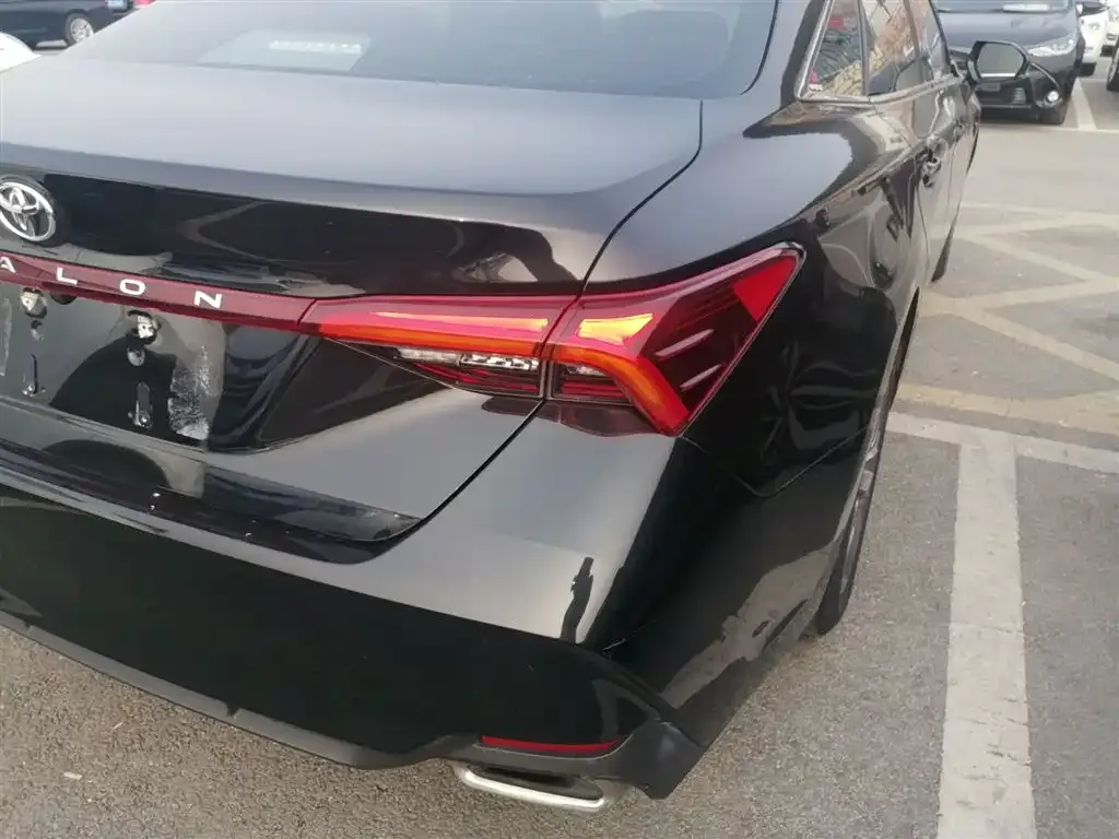 Toyota Avalon 2021 из CN, фото 10