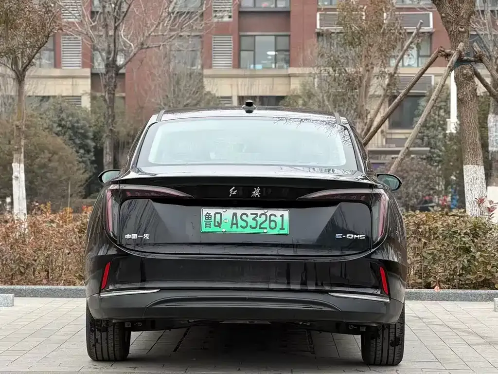 Hongqi E-QM5 2025 из CN, фото 7