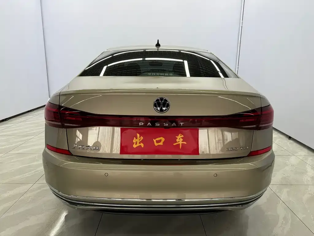 Volkswagen Passat — фото 9