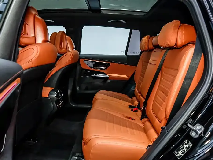 Mercedes-Benz GLC 2024 из CN, фото 2