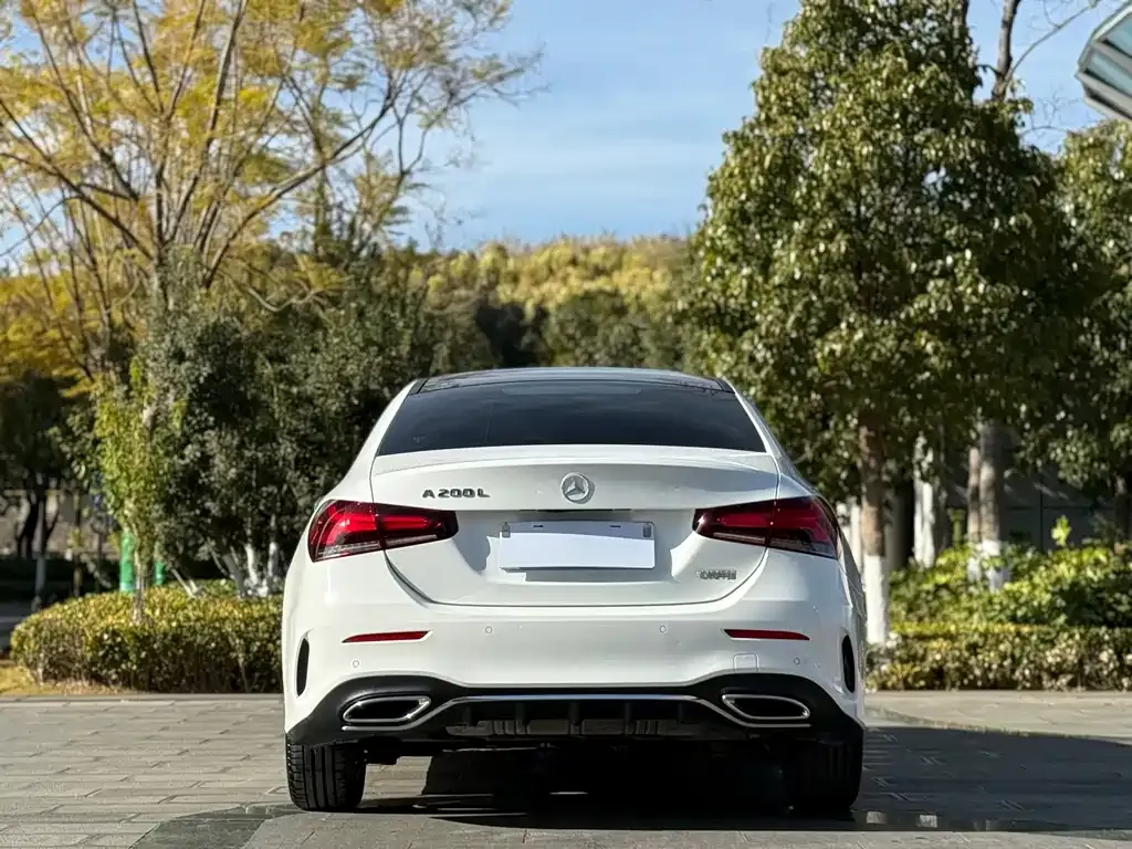 Mercedes-Benz A-Class 2023 из CN, фото 8