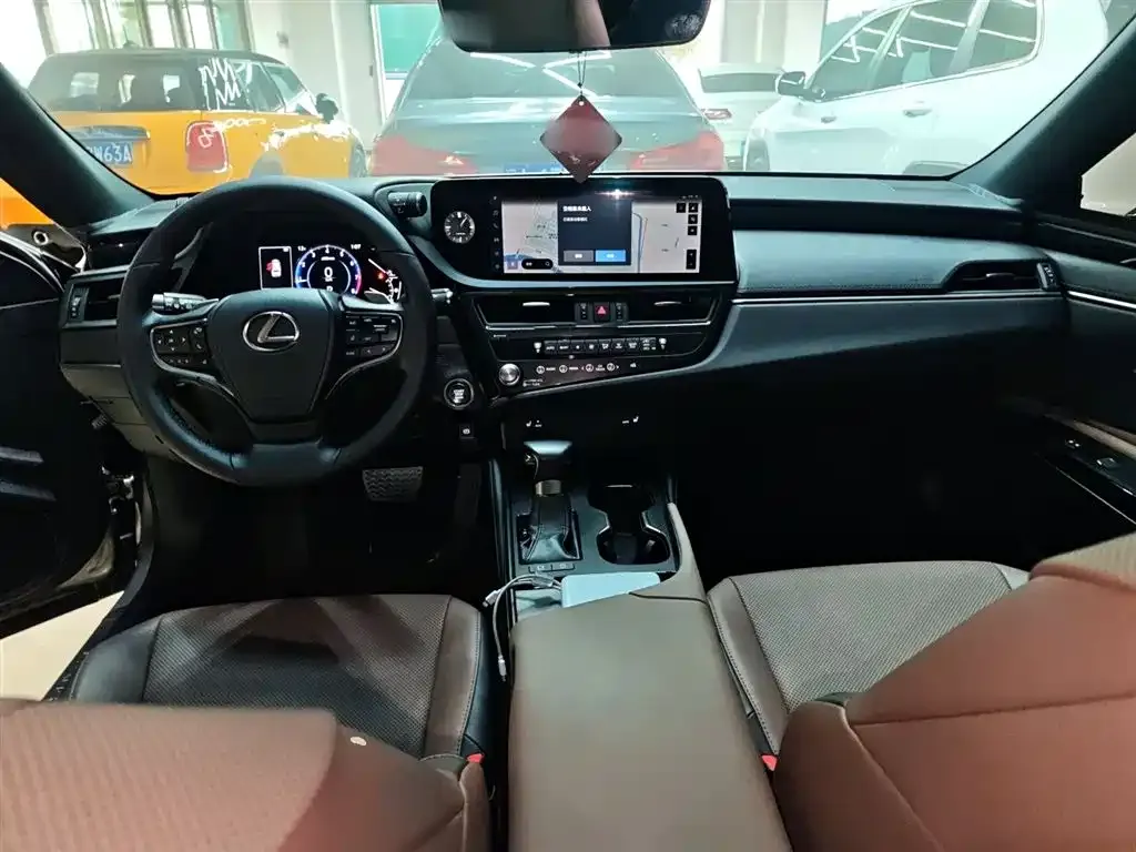 Lexus ES 2022 из CN, фото 6