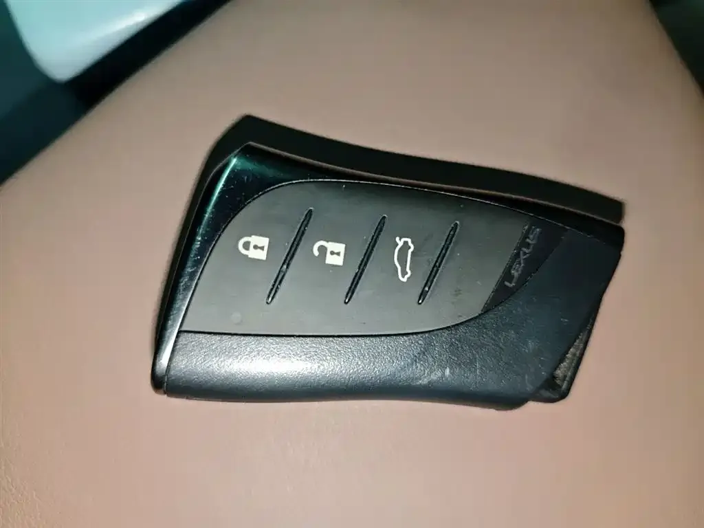 Lexus ES 2022 из CN, фото 3