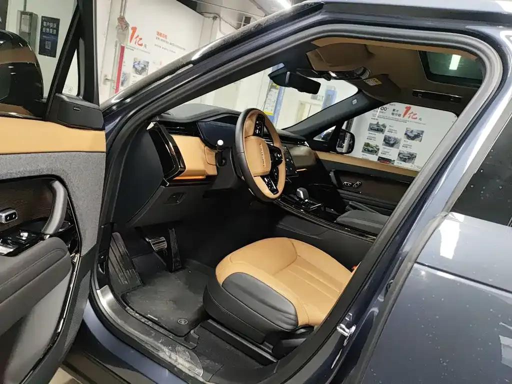 Land Rover Sport 2024 из CN, фото 6