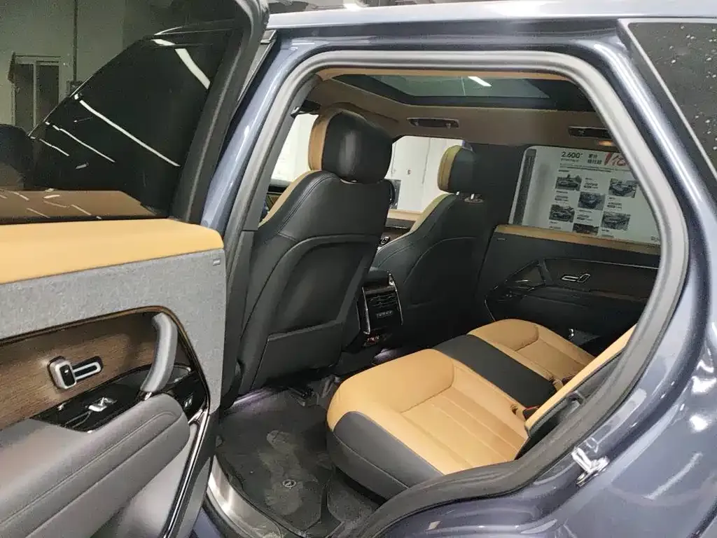 Land Rover Sport 2024 из CN, фото 5