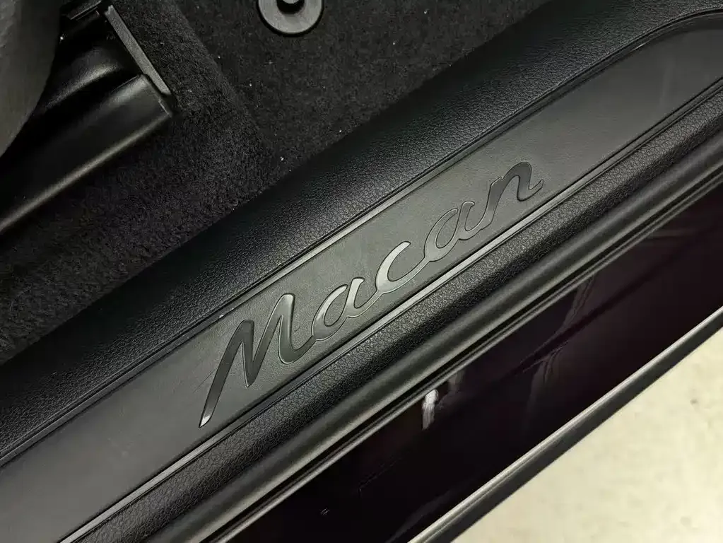Porsche Macan 2025 из CN, фото 7