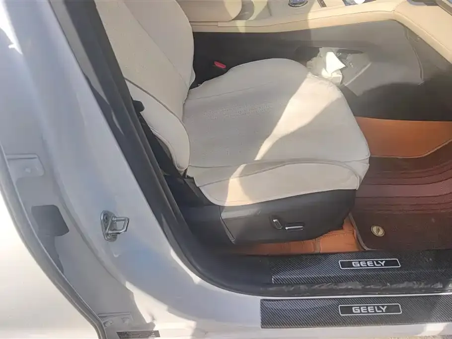 Geely Xingyue L 2024 из CN, фото 5