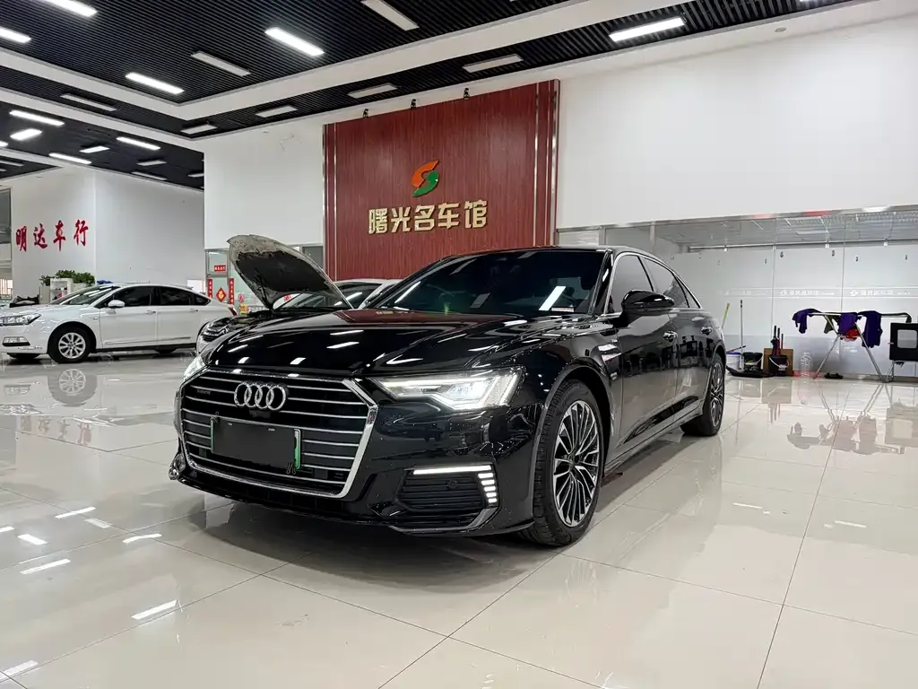 Audi A6L New Energy — фото 1