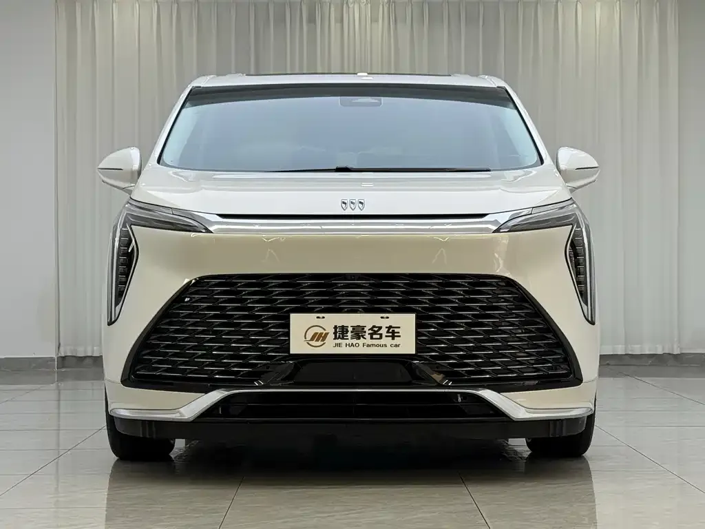 Buick Century 2024 из CN, фото 1