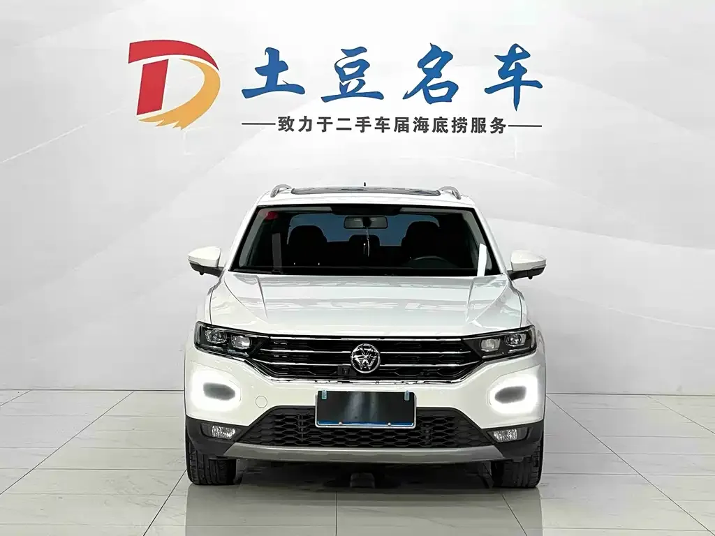 Volkswagen T-Roc 2023 из CN, фото 3