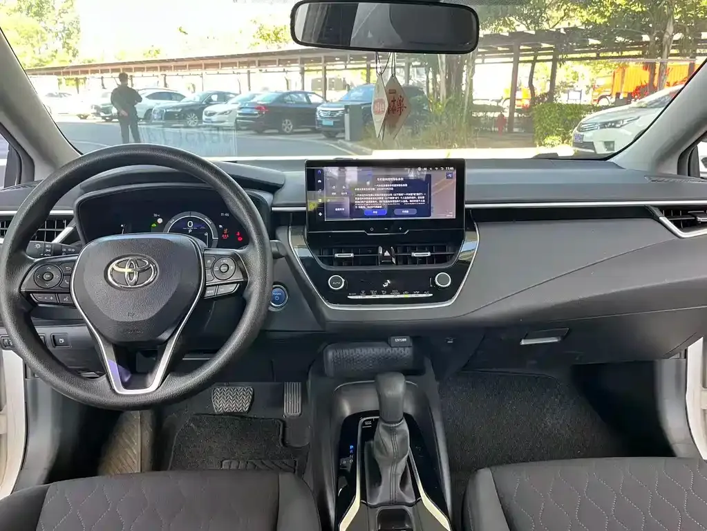 Toyota Corolla 2023 из CN, фото 5