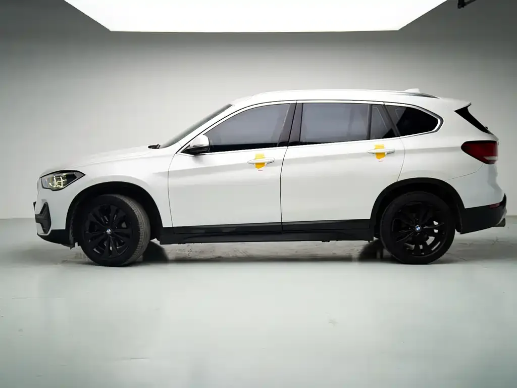 BMW X1 2021 из CN, фото 2