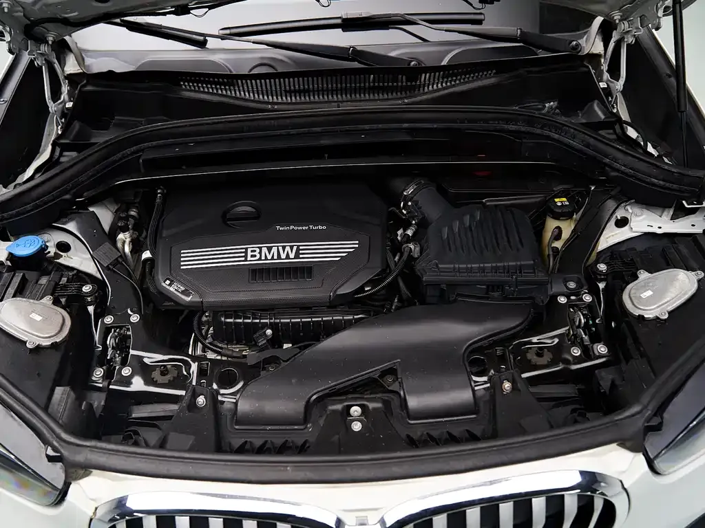 BMW X1 2021 из CN, фото 9