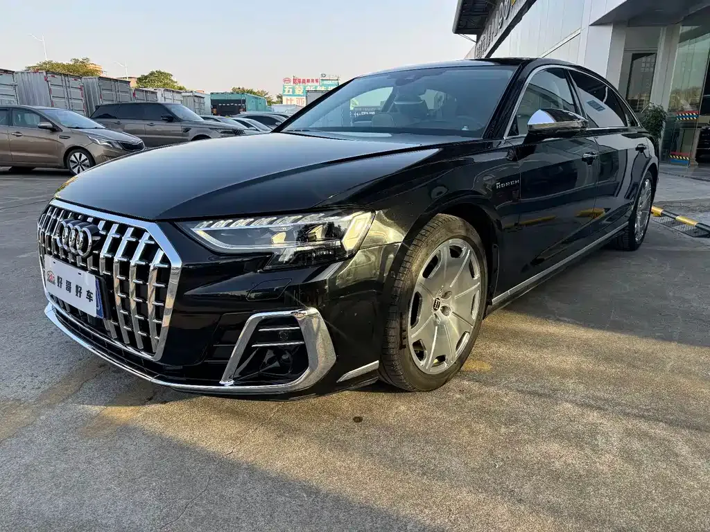 Audi A8 2022 из CN, фото 1