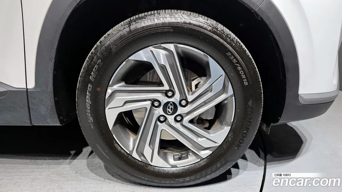 Hyundai Santafe — фото 5