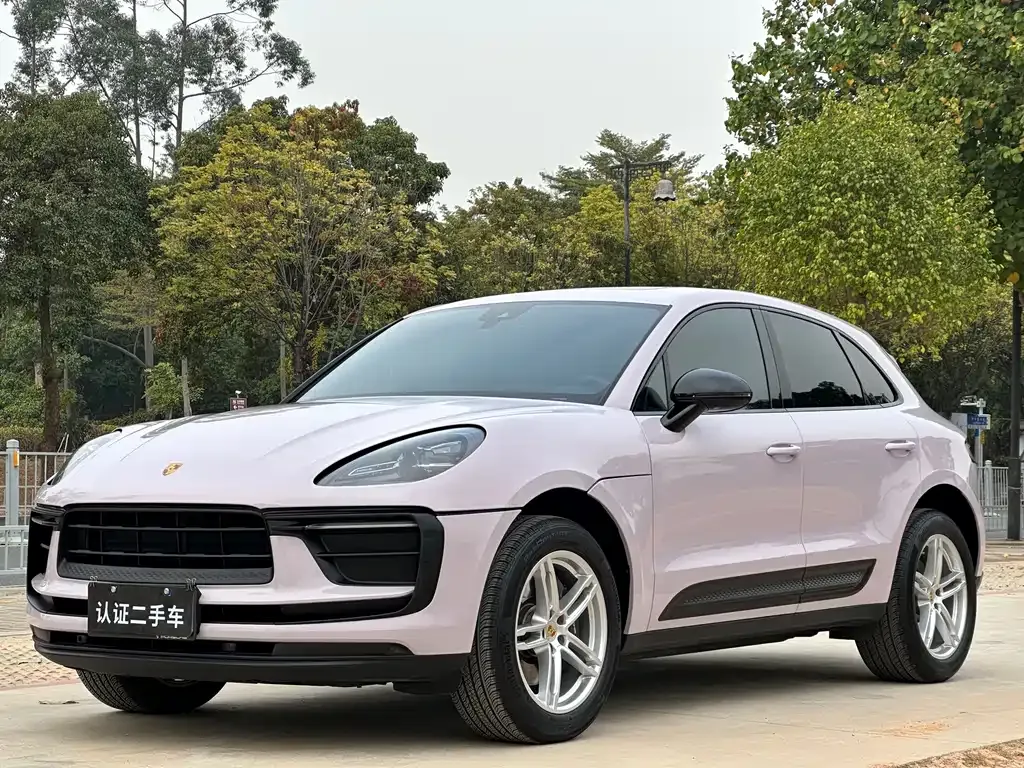 Porsche Macan — фото 1