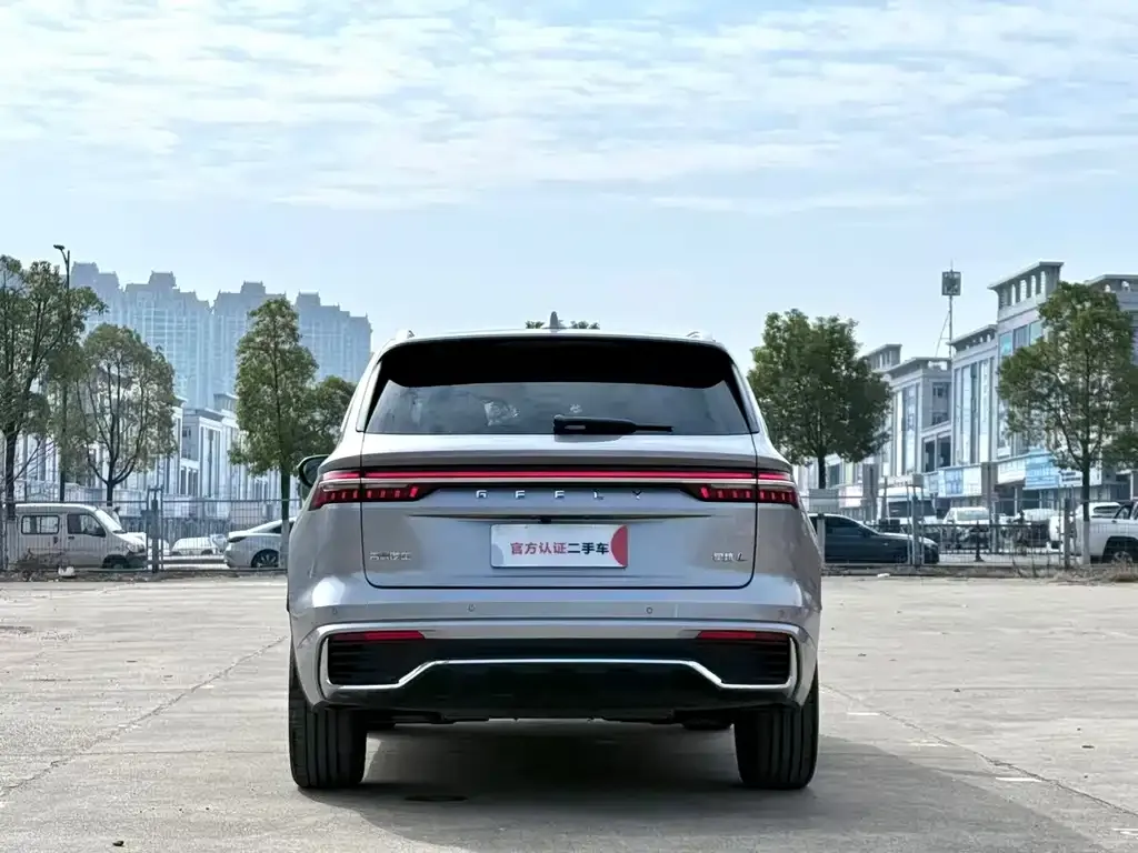 Geely Xingyue L 2023 из CN, фото 2