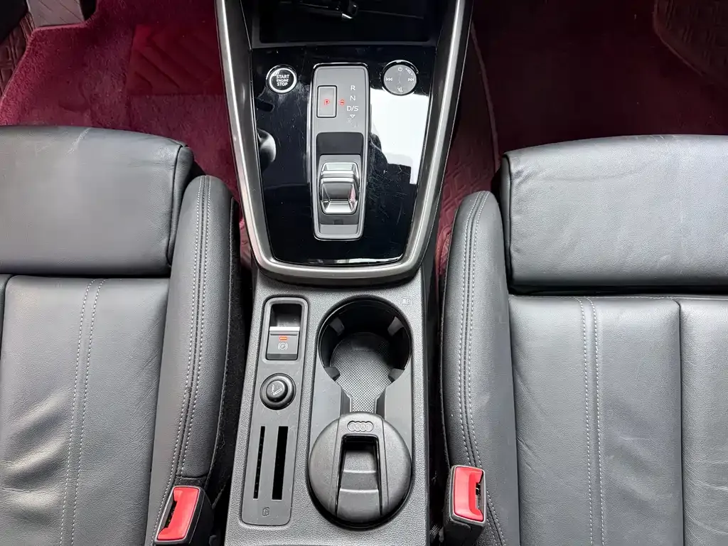 Audi A3 2021 из CN, фото 7