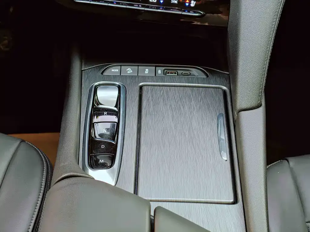 Buick Enclave 2022 из CN, фото 7