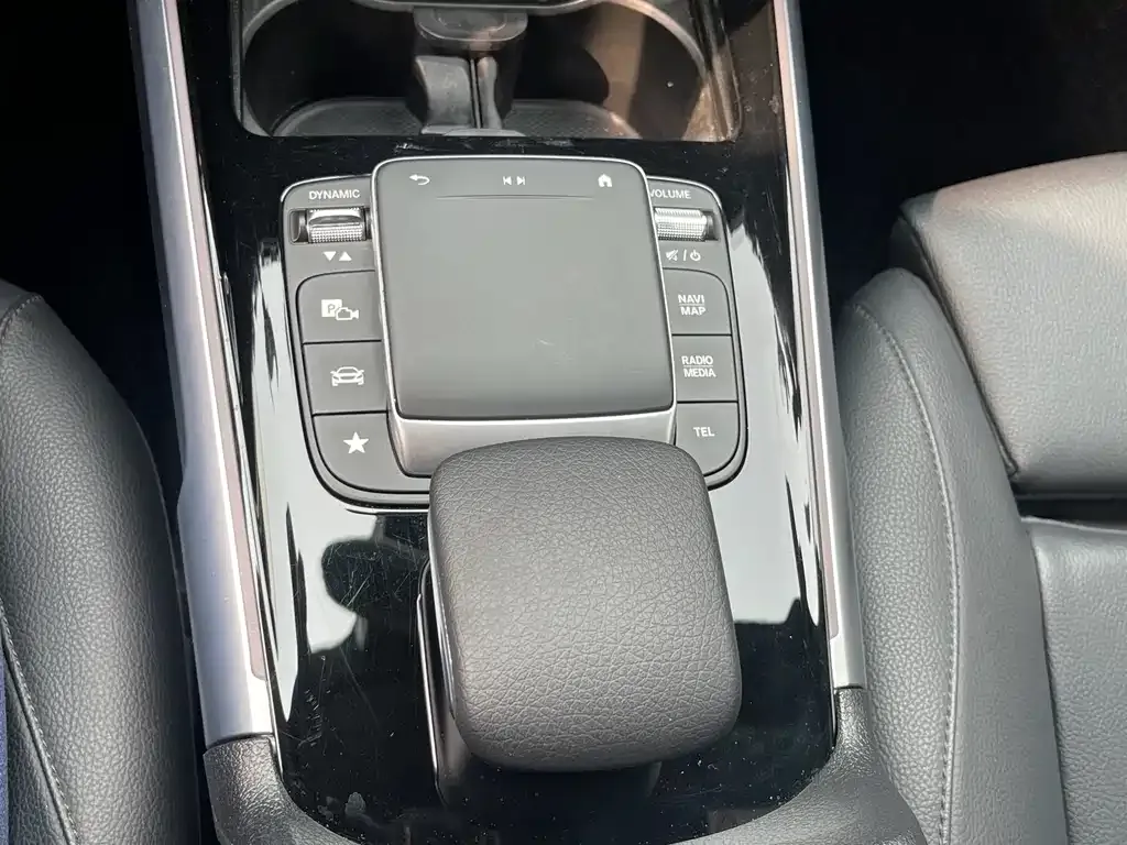 Mercedes-Benz GLB 2022 из CN, фото 10