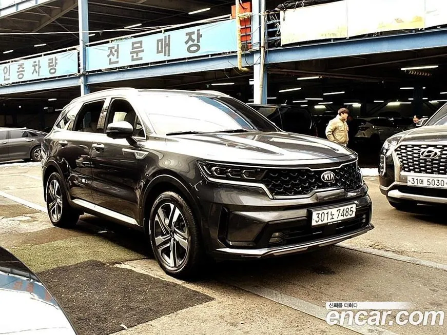 Kia Sorento — фото 9