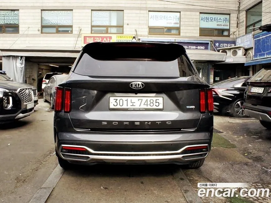 Kia Sorento — фото 5