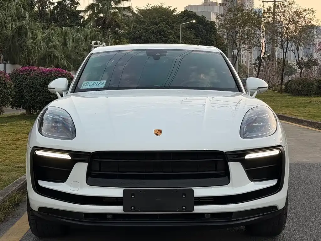 Porsche Macan 2025 из CN, фото 4