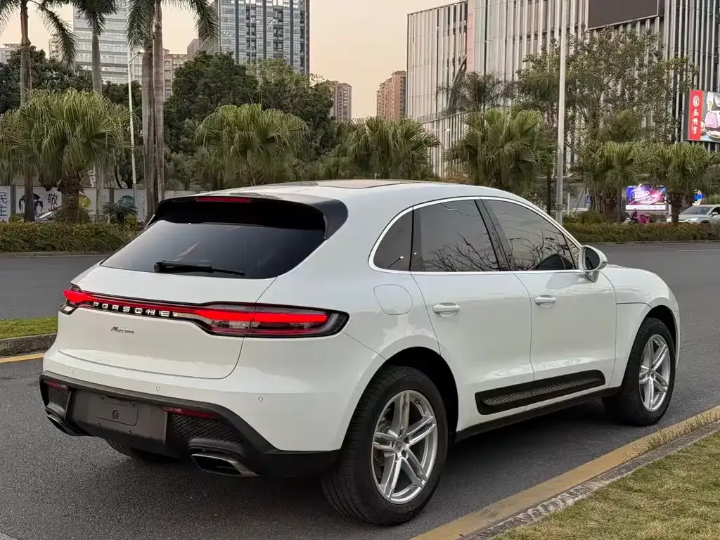 Porsche Macan 2025 из CN, фото 8