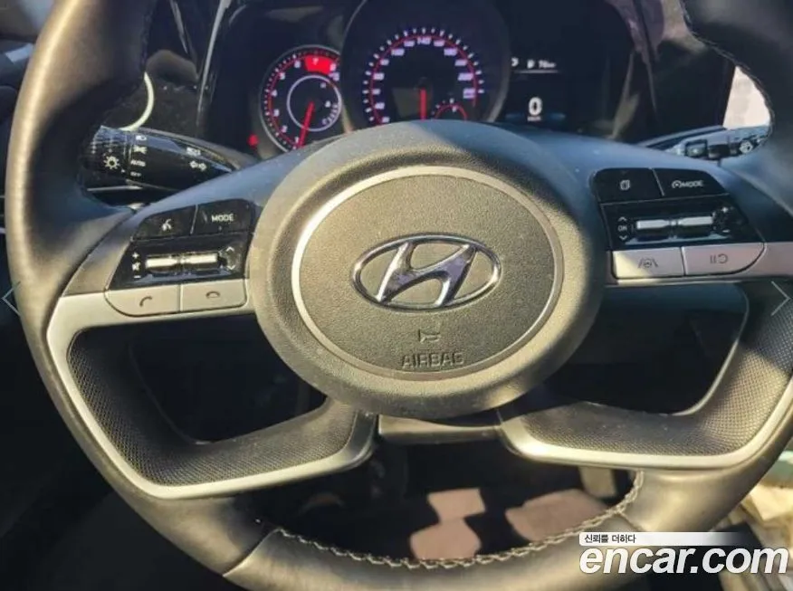 Hyundai AVANTE — фото 8
