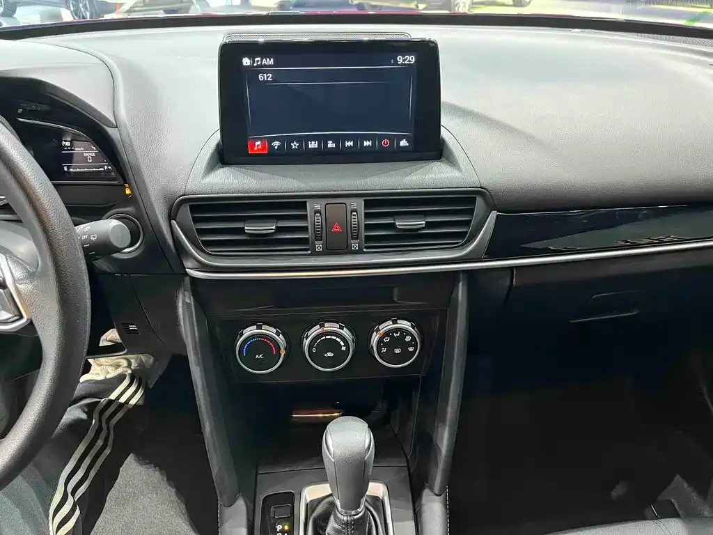 Mazda CX-4 2023 из CN, фото 5