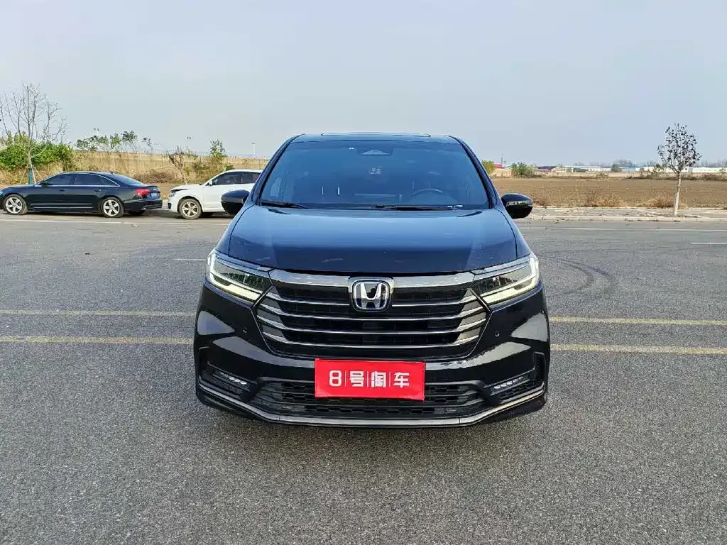 Honda Odyssey — фото 10