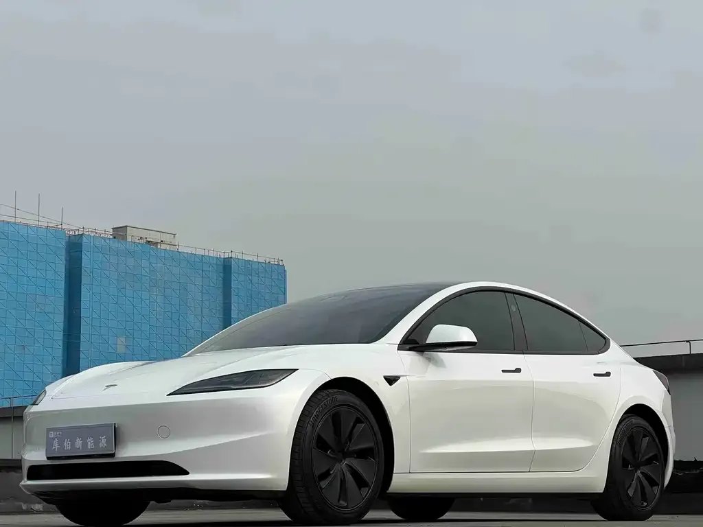 Tesla Model 3 2025 из CN, фото 1