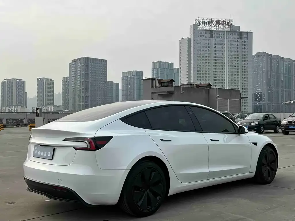 Tesla Model 3 2025 из CN, фото 7