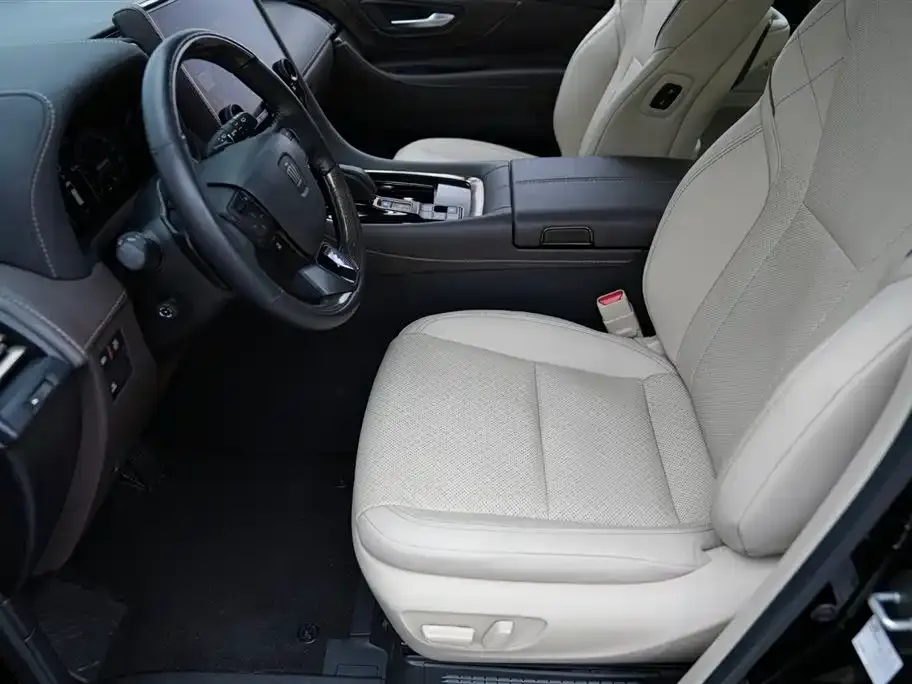 Toyota Vellfire 2024 из CN, фото 4
