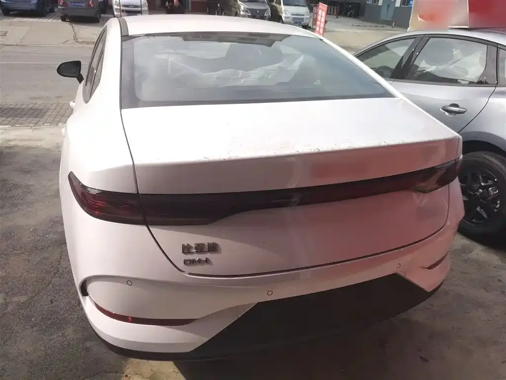 BYD Qin PLUS 2025 из CN, фото 3