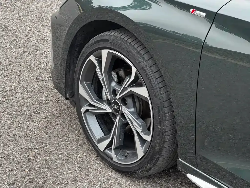 Audi A3 2023 из CN, фото 6