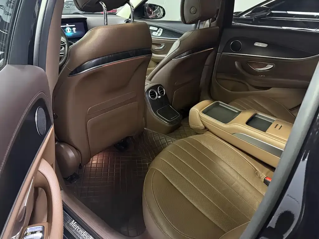 Mercedes-Benz E-Class New Energy 2022 из CN, фото 5