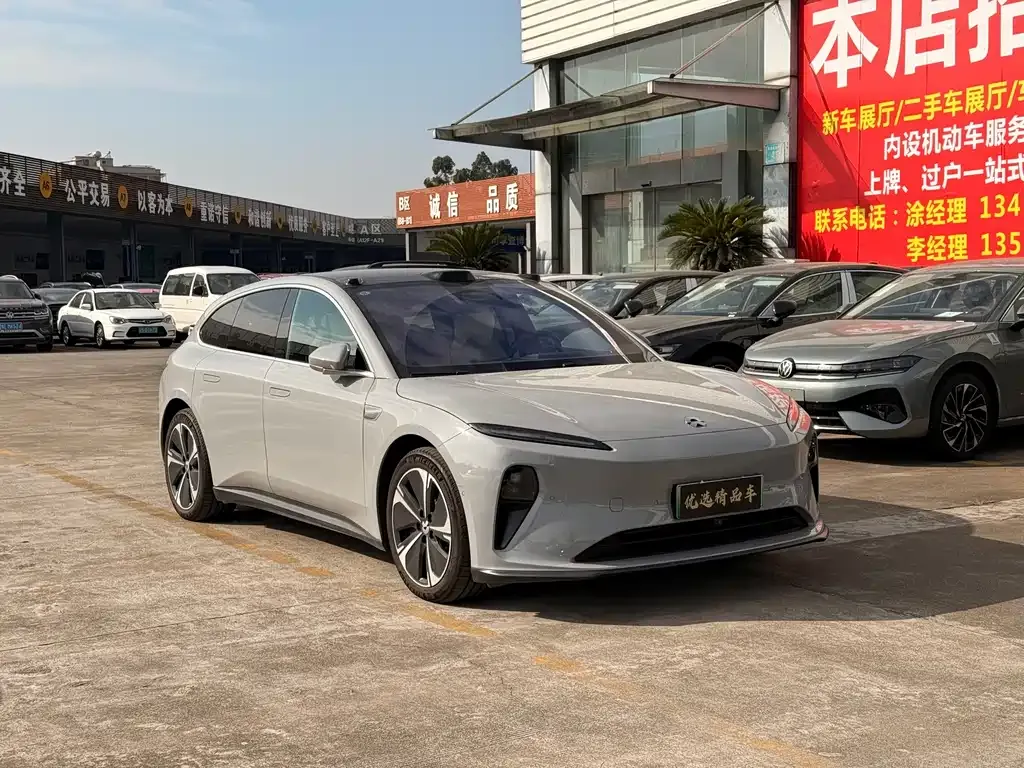 NIO ET5T — фото 9