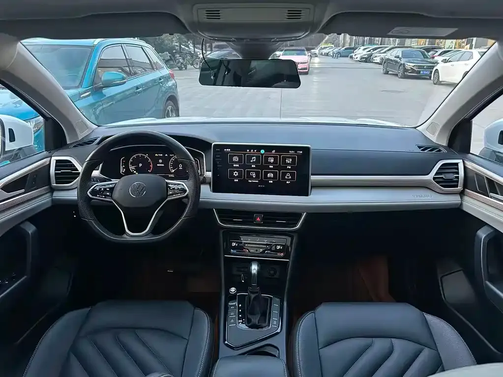Volkswagen Tharu 2024 из CN, фото 8