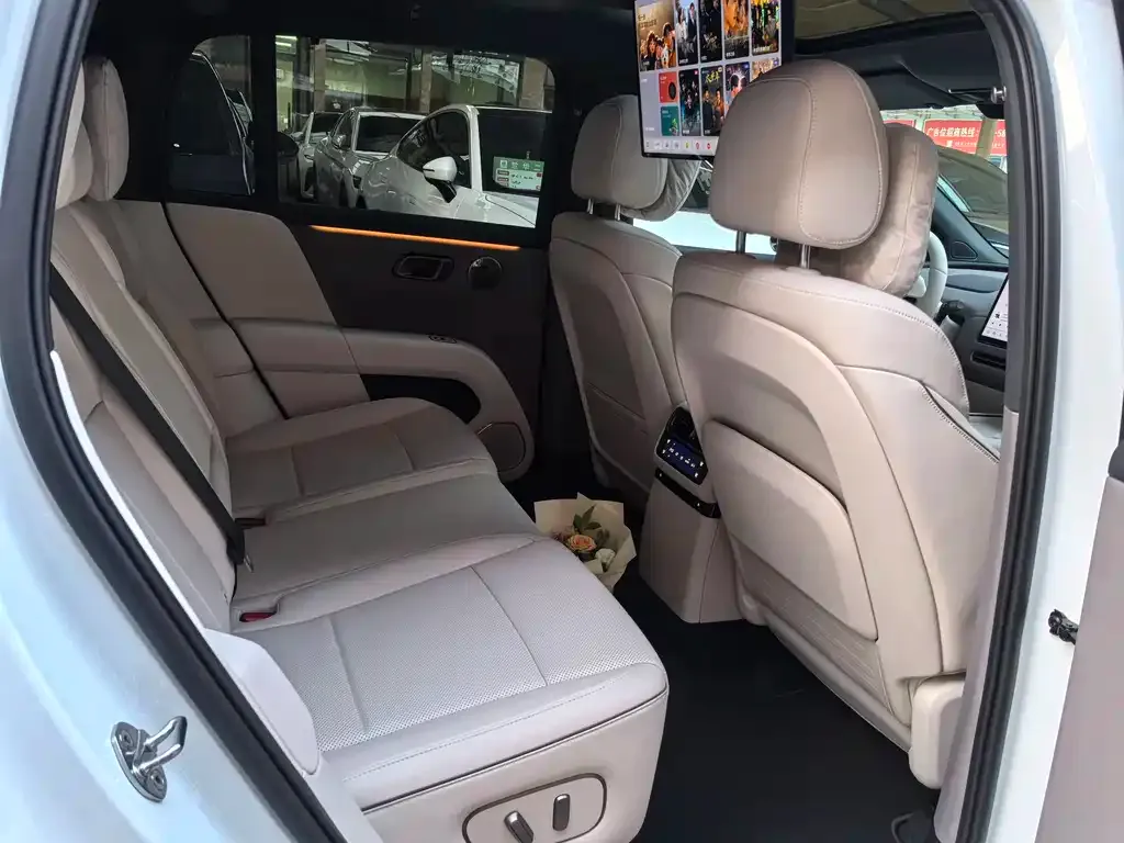 Li Auto i6 2026 из CN, фото 2